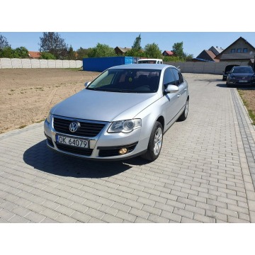 Volkswagen Passat  Sedan/Limuzyna 2007,  1.9 diesel - Na sprzedaż za 7 999,00 zł - Strobice - zdjęcie 2