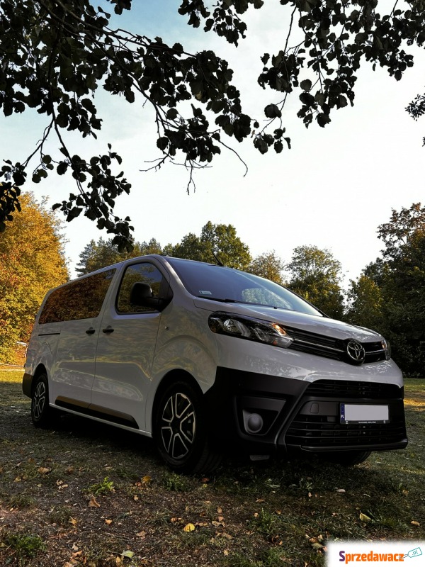 Toyota ProAce  Bus 2022,  1.5 diesel - Na sprzedaż za 116 850 zł - Orzysz