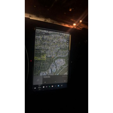 Tesla Model S  Sedan/Limuzyna 2015 elektryczny, automat - Na sprzedaż za 80 000 zł - Lublin - zdjęcie 9