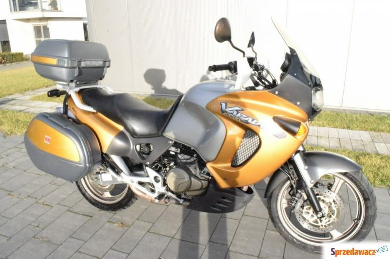 Honda XL - XL 1000 Varadero 3 kufry, pełen or... - Motocykle enduro - Śrem