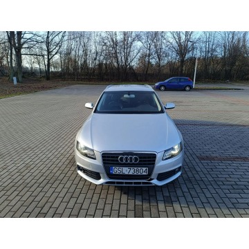 Audi A4 - 2,0tdi CR, skóry, bixenon, komputer MMI