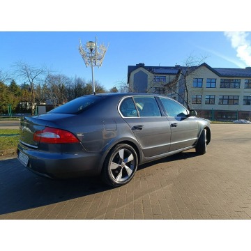 Škoda Superb - Superb II 2,0tdi 8V, dobry stan, salon PL, super cena!!!
