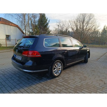 Volkswagen Passat 2011,  1.4 benzyna - Na sprzedaż za 29 999 zł - Słupsk - zdjęcie 5