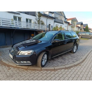 Volkswagen Passat 2011,  1.4 benzyna - Na sprzedaż za 29 999 zł - Słupsk - zdjęcie 3