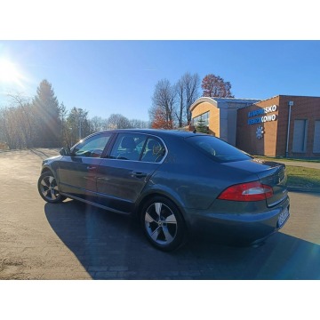 Skoda Superb  Sedan/Limuzyna 2008,  2.0 diesel - Na sprzedaż za 19 499 zł - Słupsk - zdjęcie 9