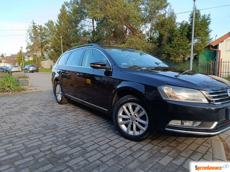 Volkswagen Passat 2011,  1.4 benzyna - Na sprzedaż za 29 999 zł - Słupsk
