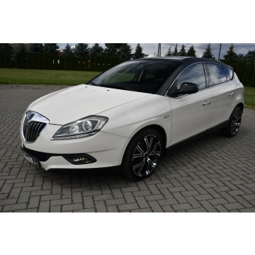 Lancia Delta  Hatchback 2008,  1.4 benzyna - Na sprzedaż za 13 900 zł - Kutno - zdjęcie 4