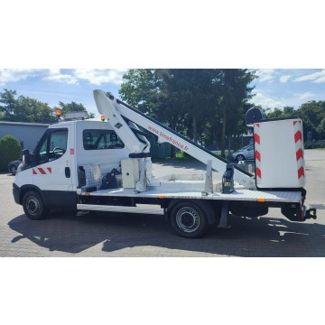 Iveco Daily 2015,  2.3 diesel - Na sprzedaż za 122 877 zł - Poznań - zdjęcie 9