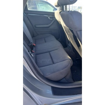 Audi A4 2004,  1.9 diesel - Na sprzedaż za 7 900,00 zł - Lębork - zdjęcie 5