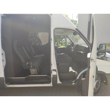 Iveco Daily 2020,  2.3 diesel, automat - Na sprzedaż za 141 450 zł - Poznań - zdjęcie 10