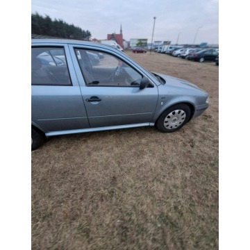 Skoda Octavia  Sedan/Limuzyna 2001,  1.6 benzyna+LPG - Na sprzedaż za 3 700,00 zł - Lębork - zdjęcie 7