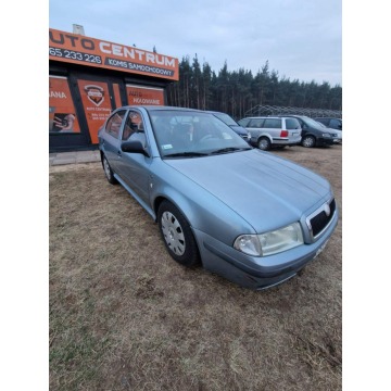 Skoda Octavia  Sedan/Limuzyna 2001,  1.6 benzyna+LPG - Na sprzedaż za 3 700,00 zł - Lębork - zdjęcie 6