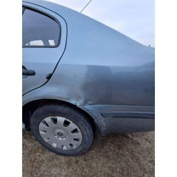 Skoda Octavia  Sedan/Limuzyna 2001,  1.6 benzyna+LPG - Na sprzedaż za 3 700,00 zł - Lębork - zdjęcie 10