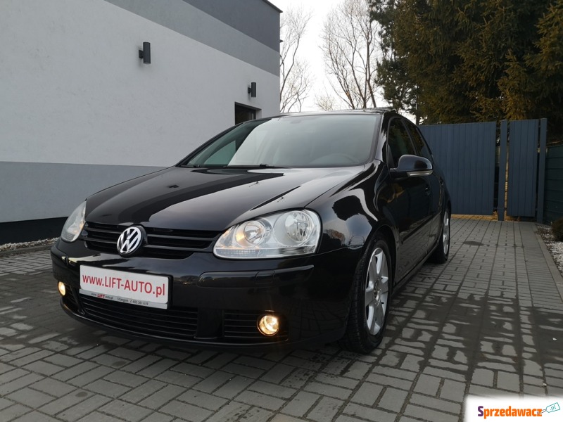Volkswagen Golf 2008,  1.6 benzyna - Na sprzedaż za 19 900 zł - Strzegom