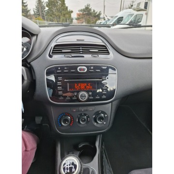 Fiat Punto 2014,  1.2 benzyna - Na sprzedaż za 15 900 zł - Oborniki - zdjęcie 10