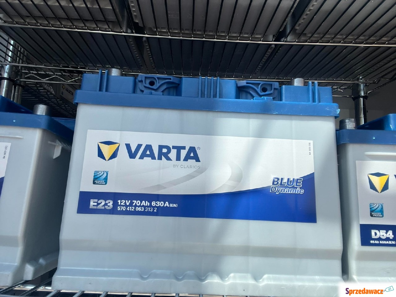 Akumulator EFB 12V 70Ah 630A Varta...