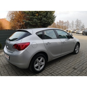 Opel Astra 2012,  1.6 benzyna - Na sprzedaż za 24 900 zł - Strzegom - zdjęcie 5