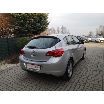 Opel Astra 2012,  1.6 benzyna - Na sprzedaż za 24 900 zł - Strzegom - zdjęcie 6