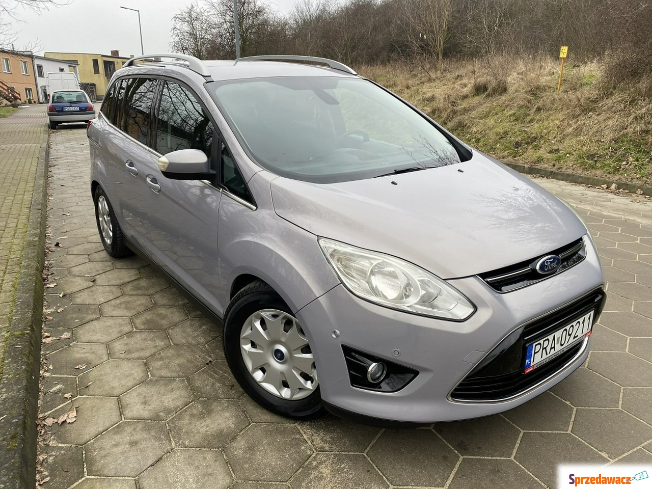 Ford Grand C-MAX 2010