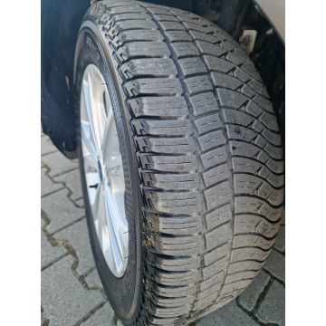 Ford Kuga  SUV 2019,  1.5 diesel, automat - Na sprzedaż za 64 900 zł - Żory - zdjęcie 3