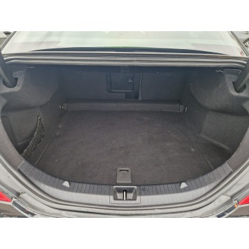 Mercedes - Benz CLA-klasa  Sedan/Limuzyna 2015,  2.0 benzyna, automat - Na sprzedaż za 77 900 zł - Żory - zdjęcie 9