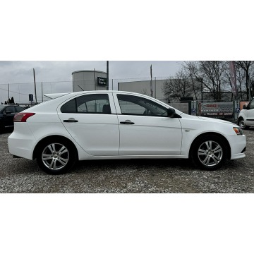 Mitsubishi Lancer  Hatchback 2011,  1.6 benzyna - Na sprzedaż za 18 900 zł - Kutno - zdjęcie 5