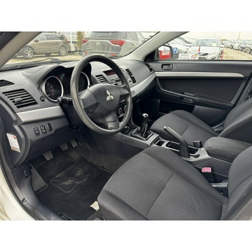 Mitsubishi Lancer  Hatchback 2011,  1.6 benzyna - Na sprzedaż za 18 900 zł - Kutno - zdjęcie 10