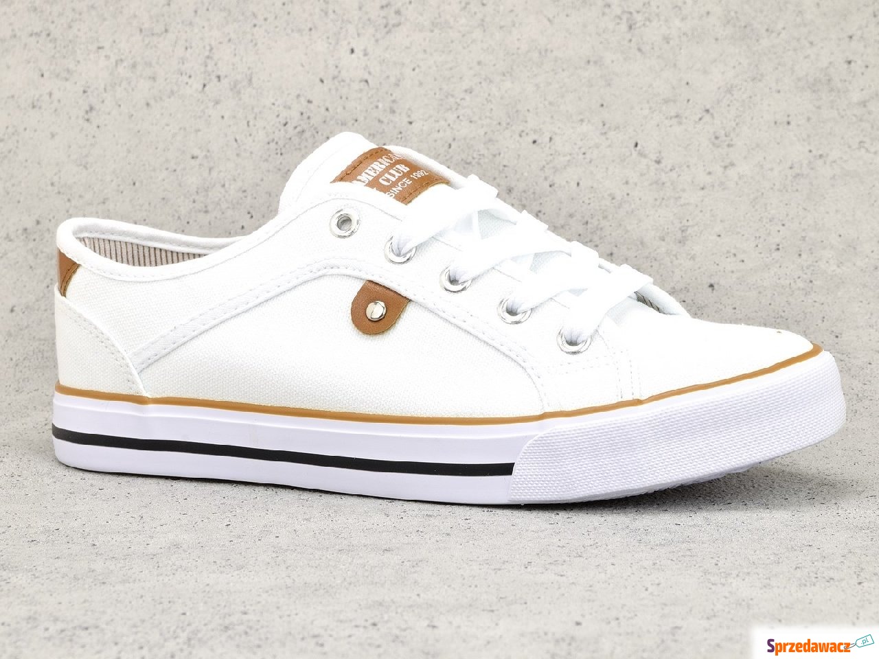 Trampki American Club  LH 66/23...