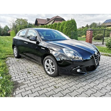 Alfa Romeo Giulietta  Liftback 2015,  1.6 diesel - Na sprzedaż za 34 900 zł - Tychy - zdjęcie 2