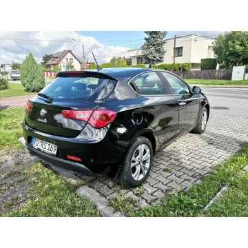 Alfa Romeo Giulietta  Liftback 2015,  1.6 diesel - Na sprzedaż za 34 900 zł - Tychy - zdjęcie 4