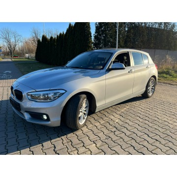 BMW Seria 1  Liftback 2019,  1.5 benzyna - Na sprzedaż za 52 900 zł - Tychy - zdjęcie 3