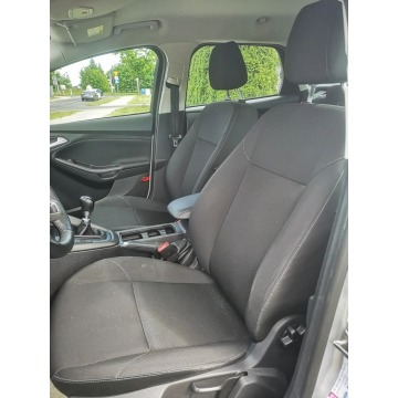 Ford Focus 2017,  1.0 benzyna - Na sprzedaż za 34 900 zł - Tychy - zdjęcie 9