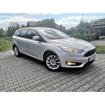 Ford Focus 2017,  1.0 benzyna - Na sprzedaż za 34 900 zł - Tychy - zdjęcie 2