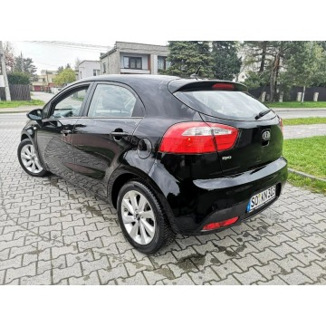 Kia Rio  Hatchback 2012,  1.2 benzyna - Na sprzedaż za 19 900 zł - Tychy - zdjęcie 5