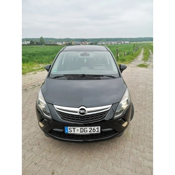 Opel Zafira  Minivan/Van 2016,  1.4 benzyna - Na sprzedaż za 45 900 zł - Tychy - zdjęcie 4