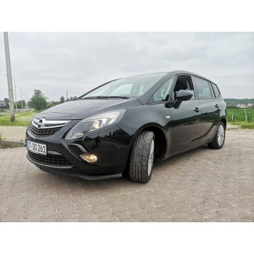 Opel Zafira  Minivan/Van 2016,  1.4 benzyna - Na sprzedaż za 45 900 zł - Tychy - zdjęcie 2