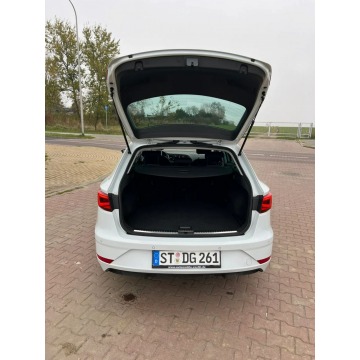Seat Leon 2019,  1.6 diesel, automat - Na sprzedaż za 51 900 zł - Tychy - zdjęcie 7