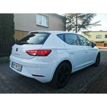 Seat Leon  Liftback 2018,  1.2 benzyna - Na sprzedaż za 49 900 zł - Tychy - zdjęcie 4