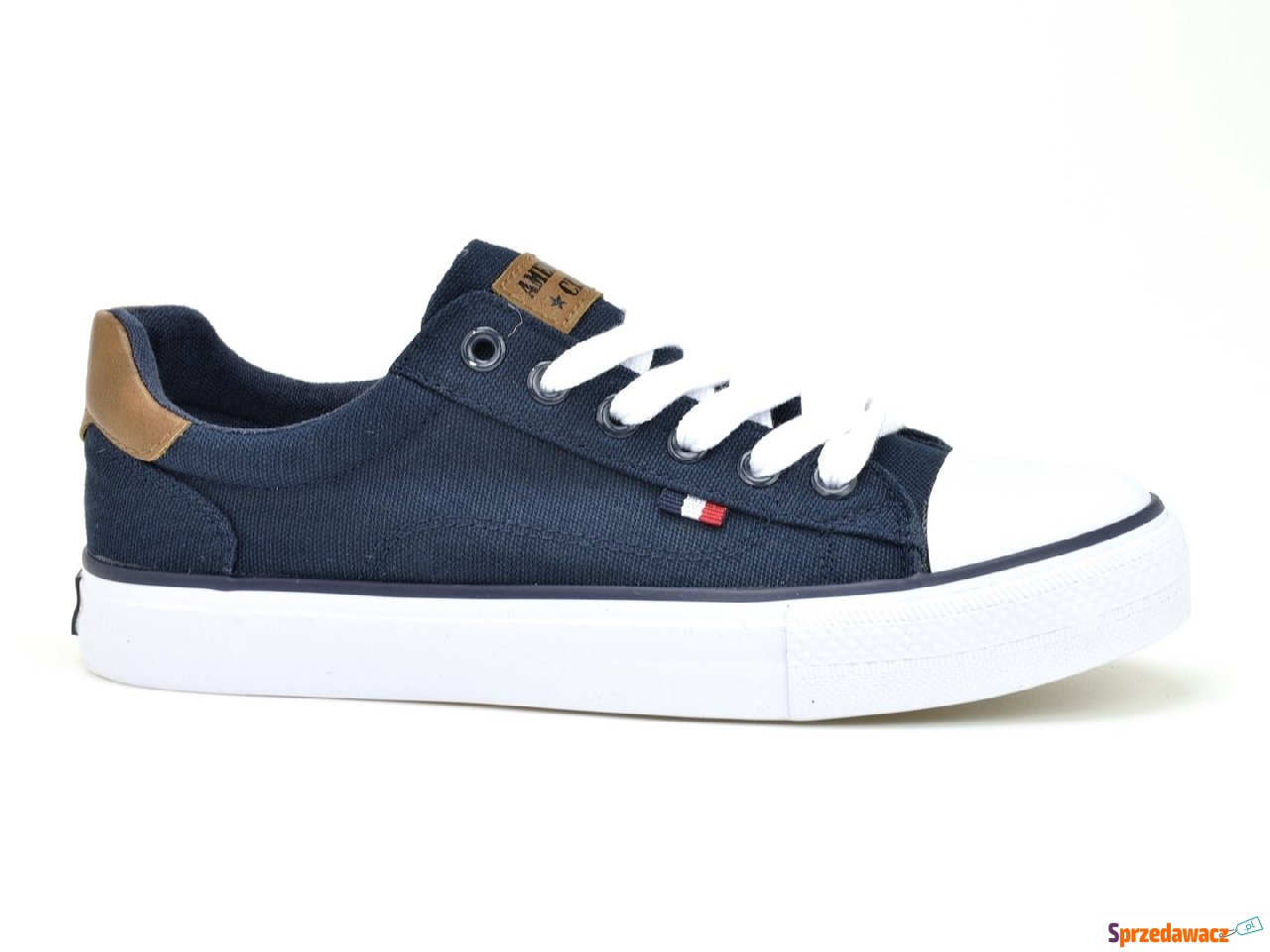 Trampki American Club  LH 78/23...