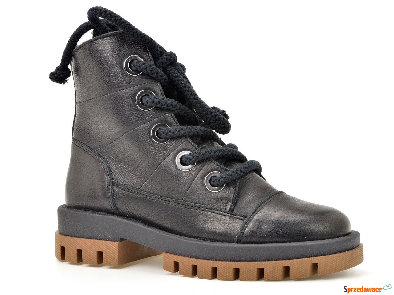 Botki  Kampa  Z711 czarny 340