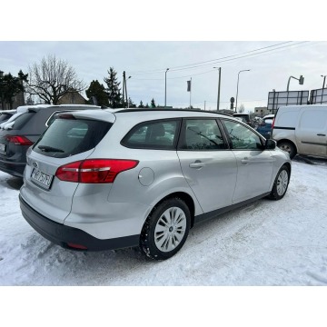 Ford Focus 2015,  1.5 diesel - Na sprzedaż za 21 700 zł - Psary Małe - zdjęcie 8