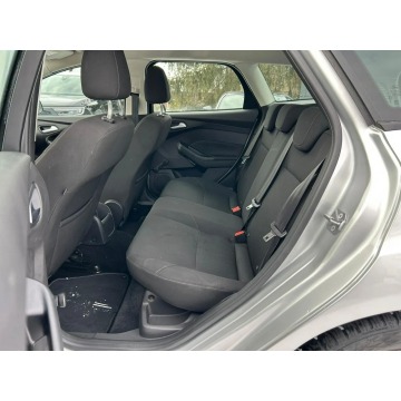 Ford Focus 2015,  1.5 diesel - Na sprzedaż za 21 700 zł - Psary Małe - zdjęcie 12