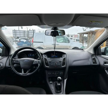 Ford Focus 2015,  1.5 diesel - Na sprzedaż za 21 700 zł - Psary Małe - zdjęcie 10