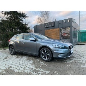 Volvo V40 - Diesel Mały Przebieg R-Desing