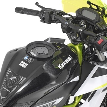 GIVI BF42 MOCOWANIE TANKLOCK KAWASAKI Z125