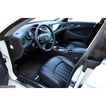 Mercedes - Benz CLS-klasa  Coupe/Sportowy 2007,  5.5 benzyna, automat - Na sprzedaż za 109 777 zł - Przasnysz - zdjęcie 12
