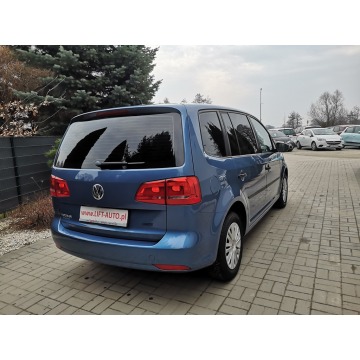 Volkswagen Touran 2013,  1.2 benzyna - Na sprzedaż za 29 900 zł - Strzegom - zdjęcie 6