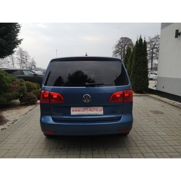 Volkswagen Touran 2013,  1.2 benzyna - Na sprzedaż za 29 900 zł - Strzegom - zdjęcie 7