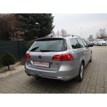 Volkswagen Passat 2011,  2.0 diesel, automat - Na sprzedaż za 29 900 zł - Strzegom - zdjęcie 6