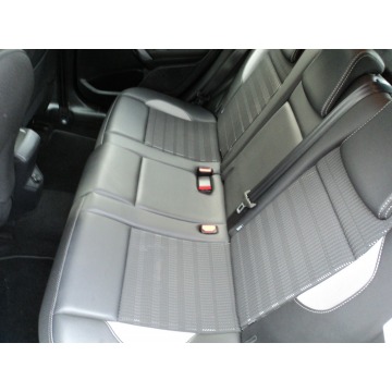 Peugeot 2008  Hatchback 2016,  1.6 diesel - Na sprzedaż za 31 500 zł - Lublin - zdjęcie 8